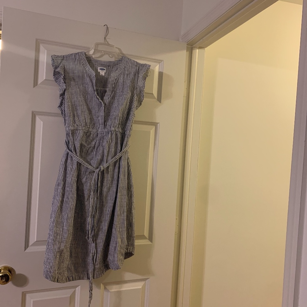 Old Navy Maternity Dress